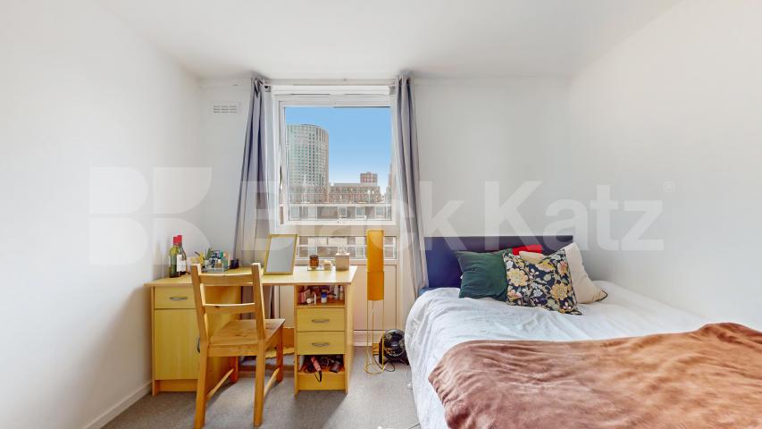 Spacious split level 3 bed mins to tube and Regents Park  Salisbury Street, Marylebone